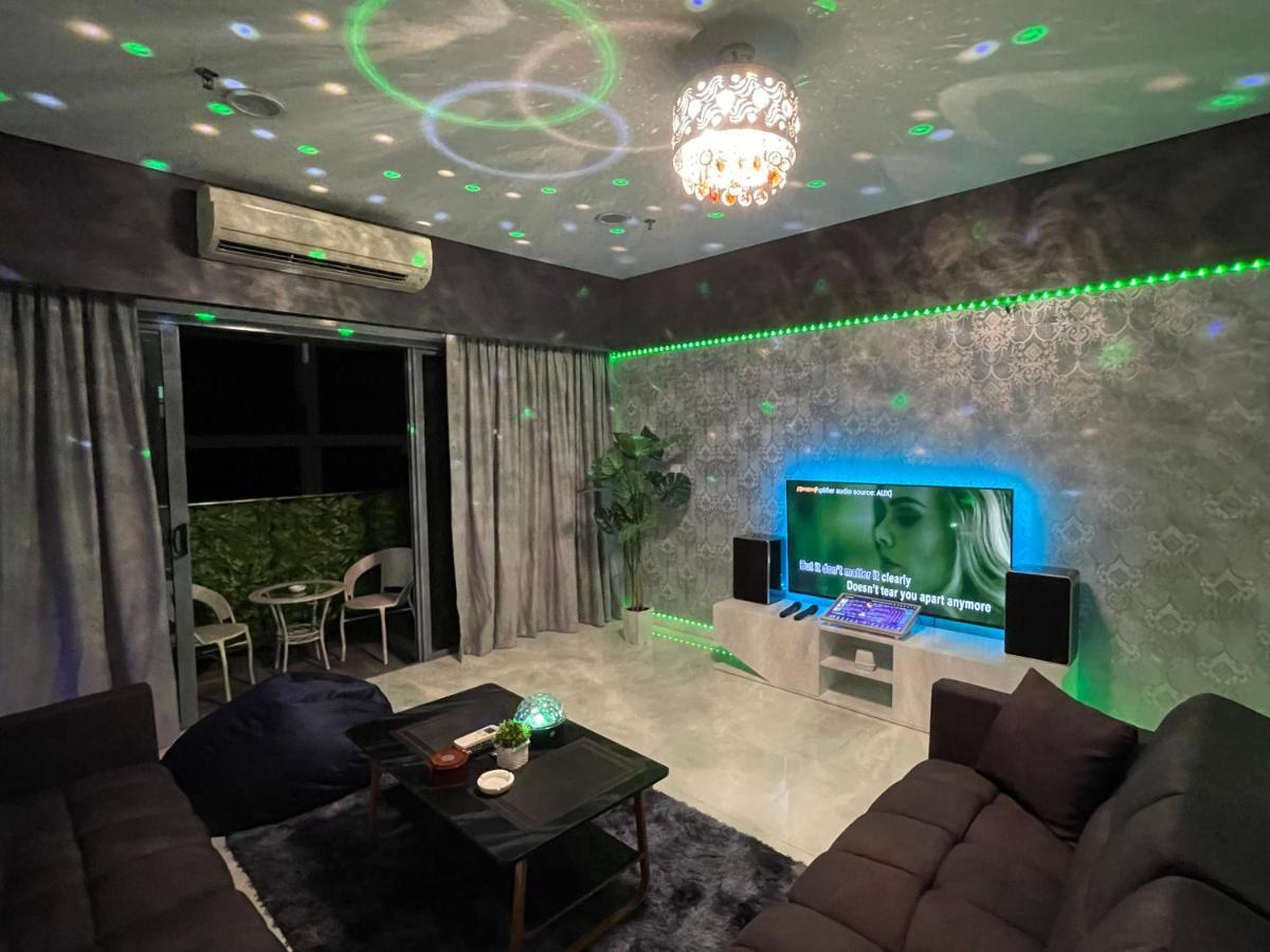 Mercu Summer Suite Klcc With Karaoke & Playstation Kuala Lumpur Buitenkant foto